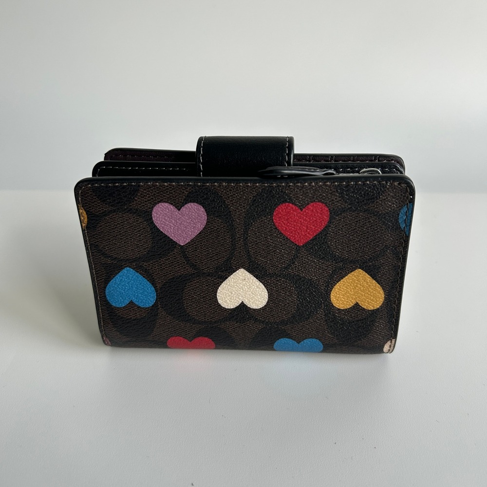 Coach Medium Corner Zip Wallet Multicolor Signature Canvas Heart Print CP418 - Picture 2 of 6